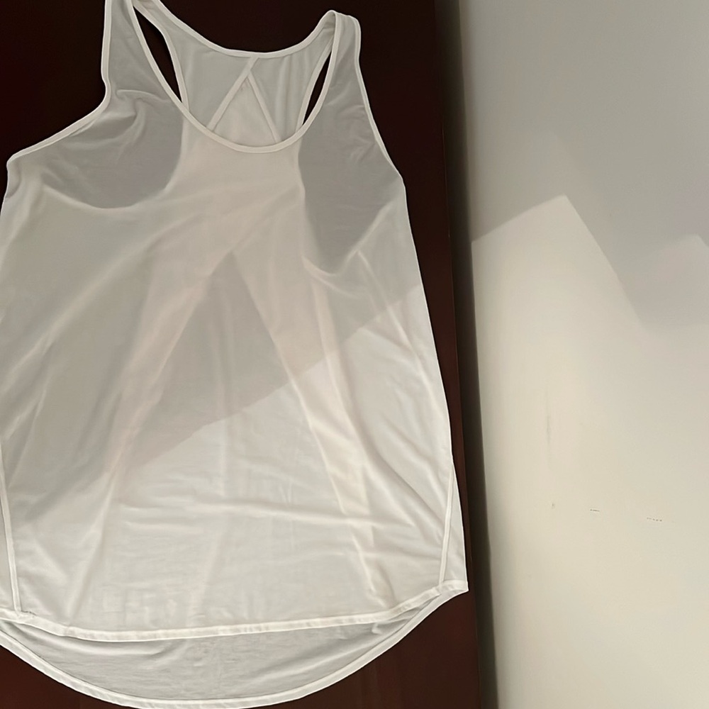 Lululemon white flowy tank